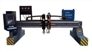 Hiiliteräs liekki ja plasmaleikkaus Machine