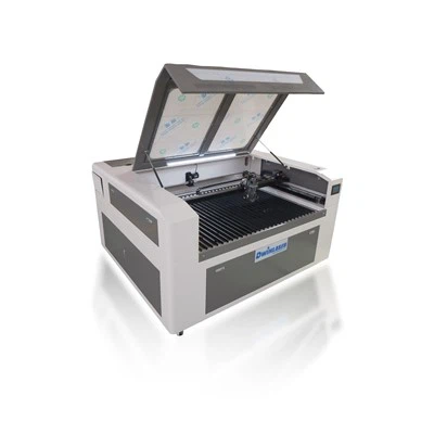 Metalli ja Epämetalli diodi ja CO2 laserkaiverrus kone